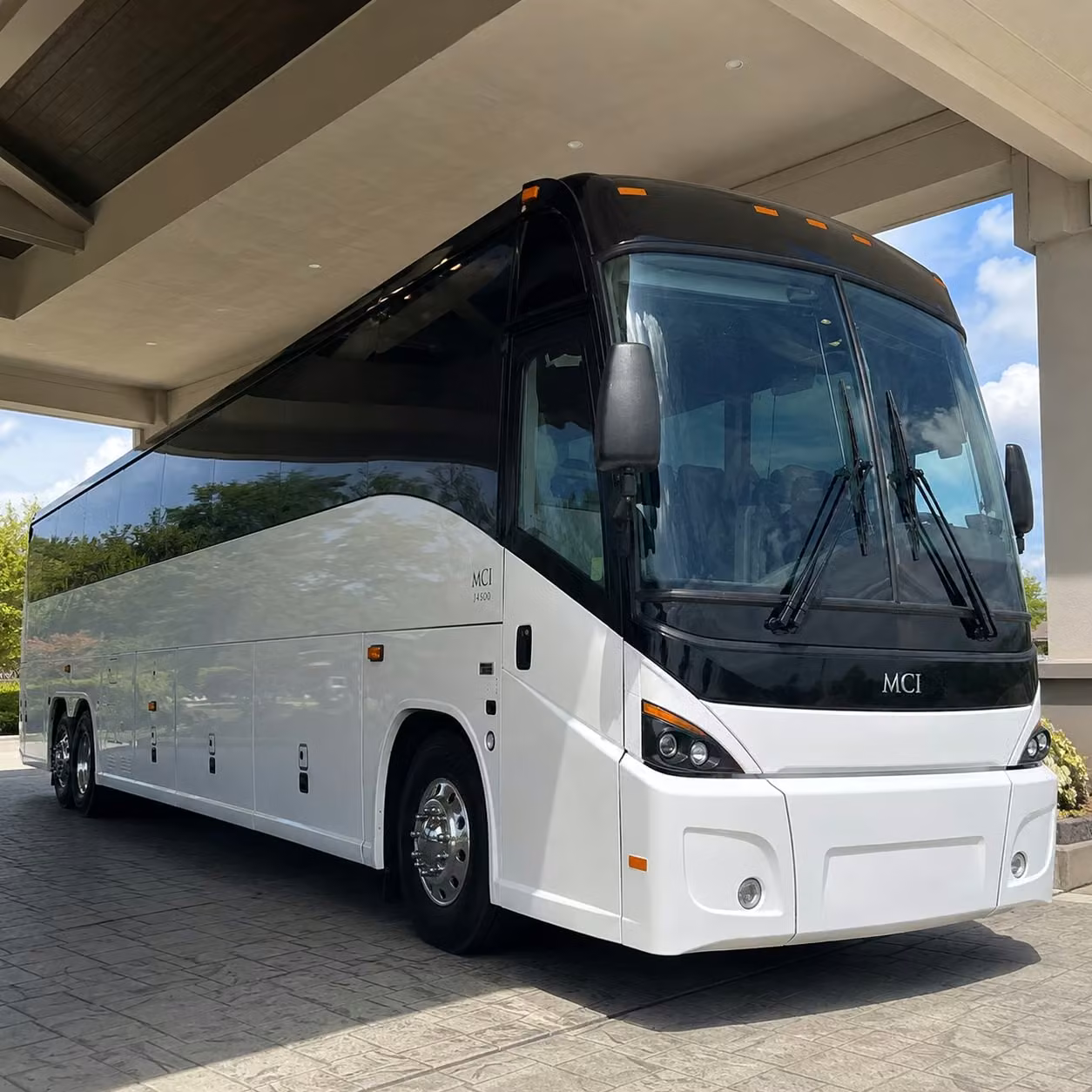 charter bus transportation from costa mesa to southern california s most popular destinations