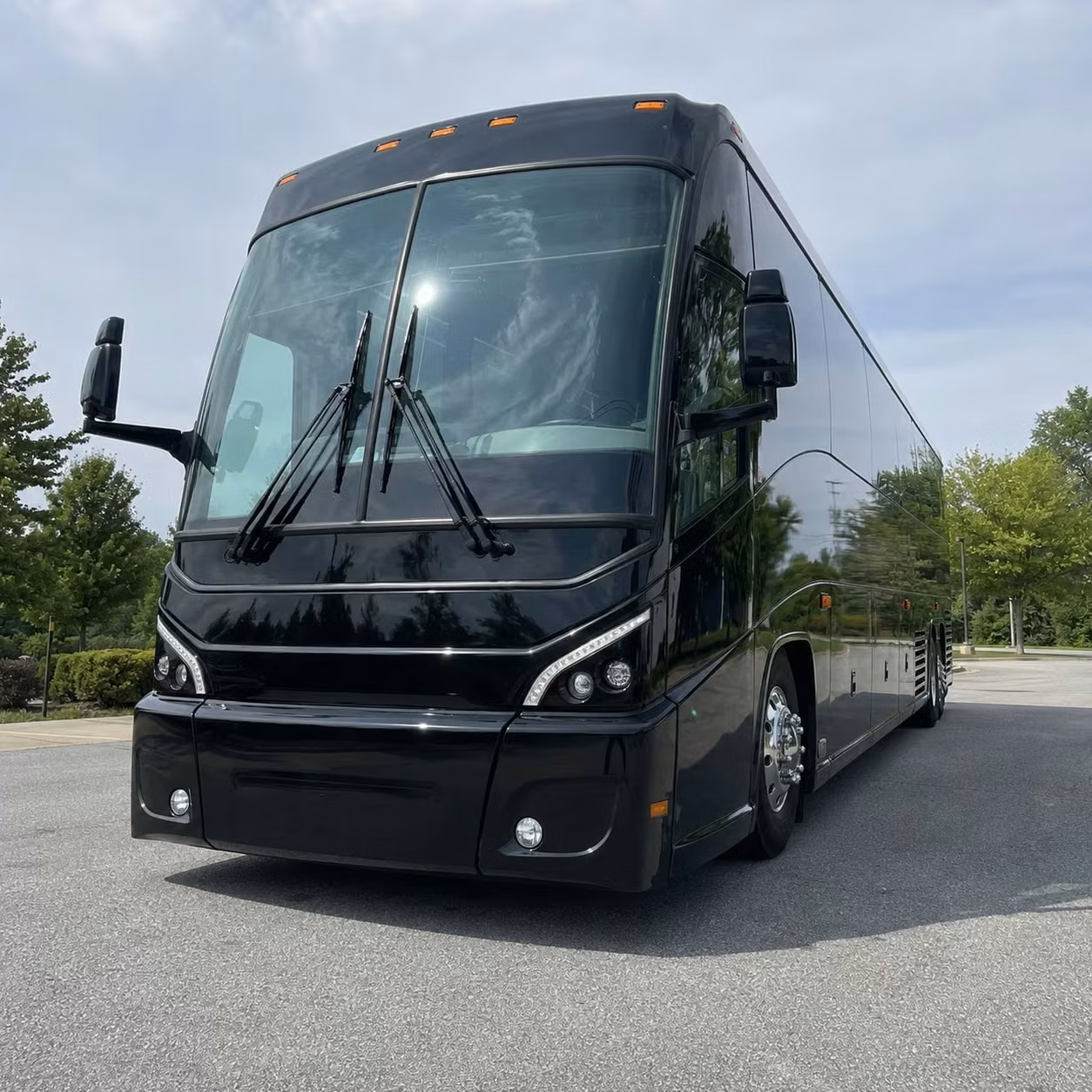 forget the hassle of coordinating charter bus transportation to orange county courts and federal facilities